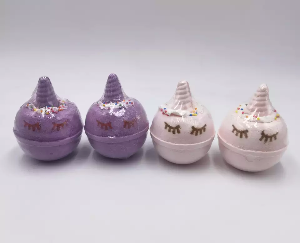 bulk Handmade Cream Unicorns Shape Bath Bomb Gift Set wholesale