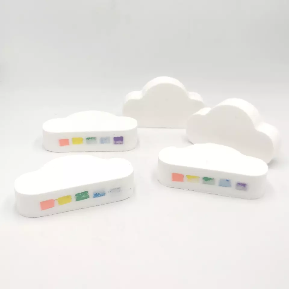Wholesale Colorful Relaxing Cloud Rainbow Bath Bombs China Supplier