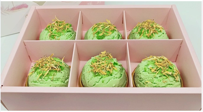 Peppermint Scented Ice Cream Styled Bath Bombs Wholesale