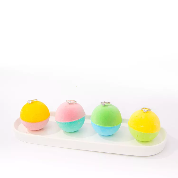 Bath Bomb With Ring
