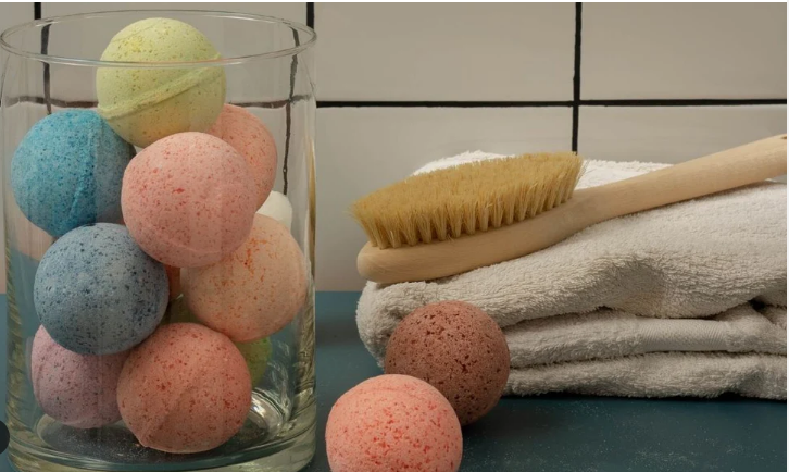 Are Bath Bombs Safe to Store in a Sealed Container?
